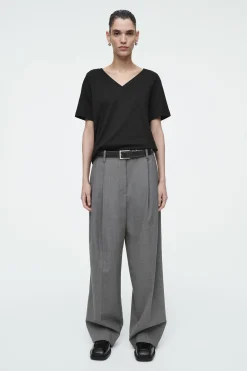 Damen COS T-Shirts | Oberteile*ALLTAGS-T-SHIRT MIT V-AUSSCHNITT