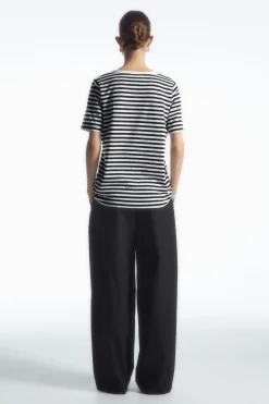 Damen COS T-Shirts | Oberteile*ALLTAGS-T-SHIRT MIT V-AUSSCHNITT