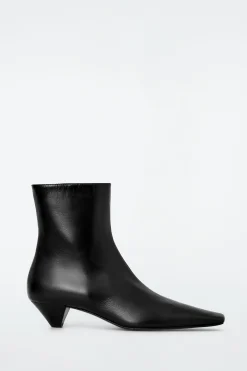 Damen COS Accessoires Aus Leder | Schuhe*ANKLE BOOTS MIT KARREEFÖRMIGER ZEHENPARTIE