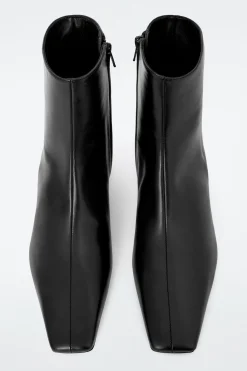 Damen COS Accessoires Aus Leder | Schuhe*ANKLE BOOTS MIT KARREEFÖRMIGER ZEHENPARTIE