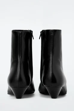 Damen COS Accessoires Aus Leder | Schuhe*ANKLE BOOTS MIT KARREEFÖRMIGER ZEHENPARTIE