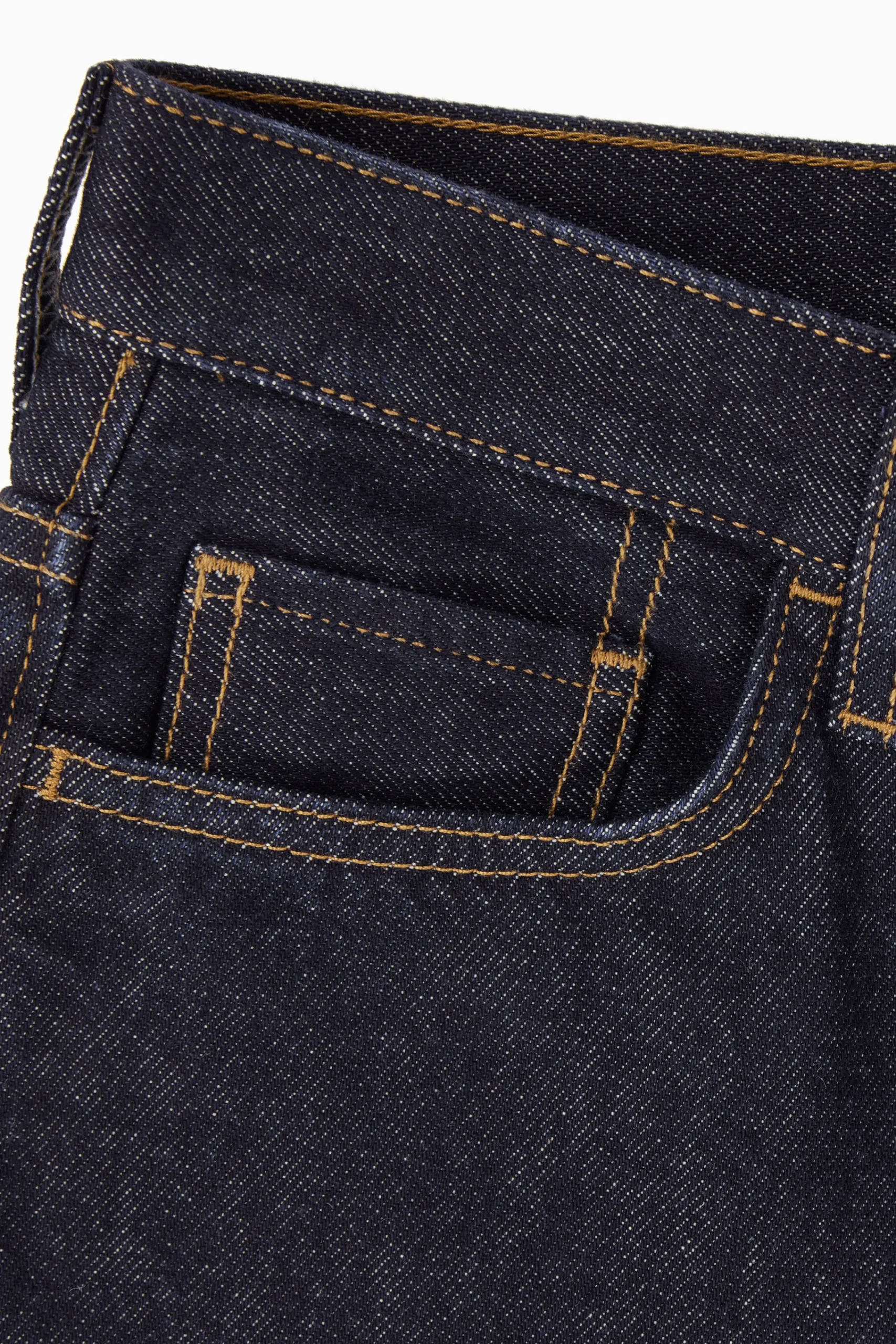 Damen COS Jeans | Hosen*ARCH SCHMAL ZULAUFENDE JEANS