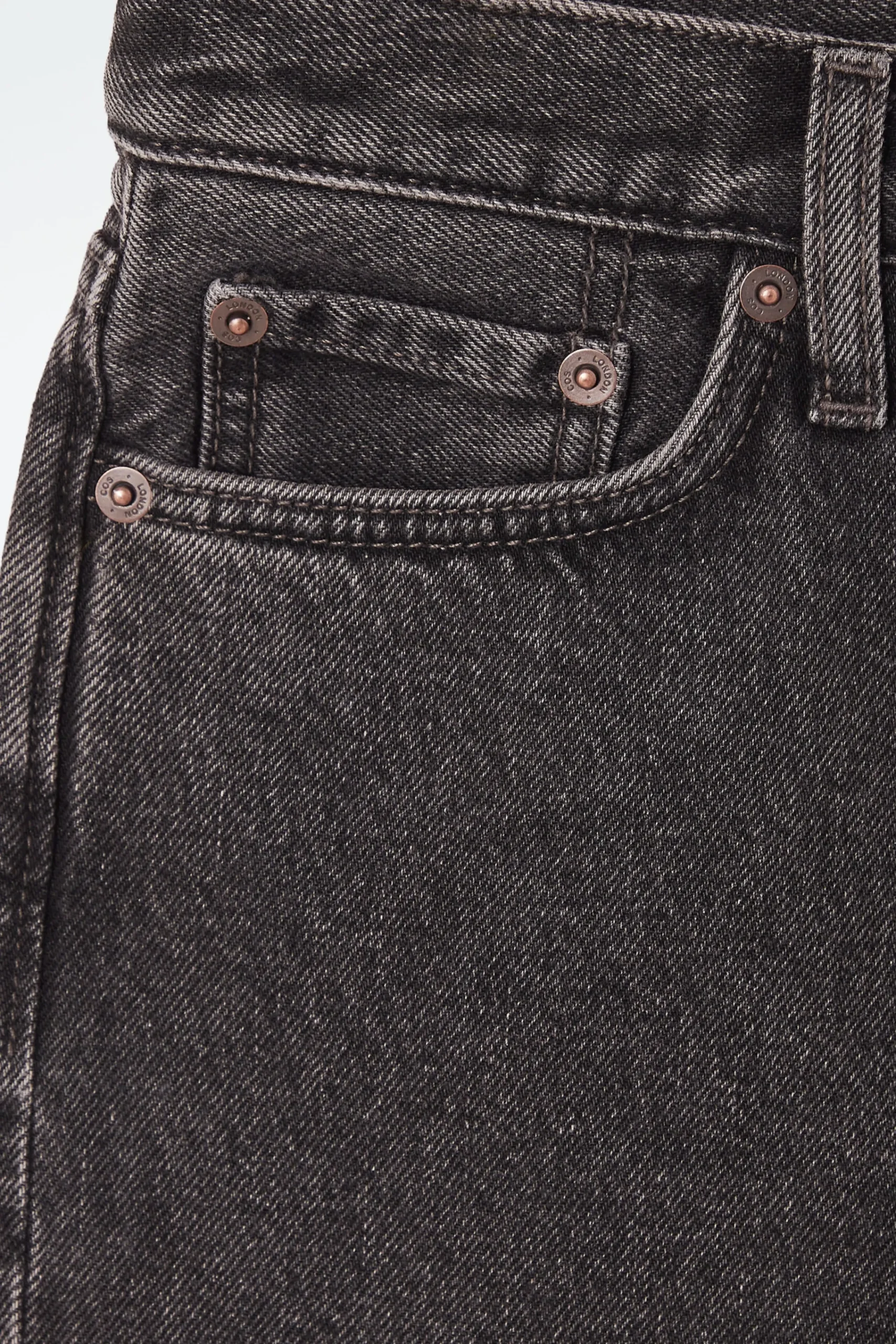 Damen COS Jeans | Hosen*ARCH SCHMAL ZULAUFENDE JEANS