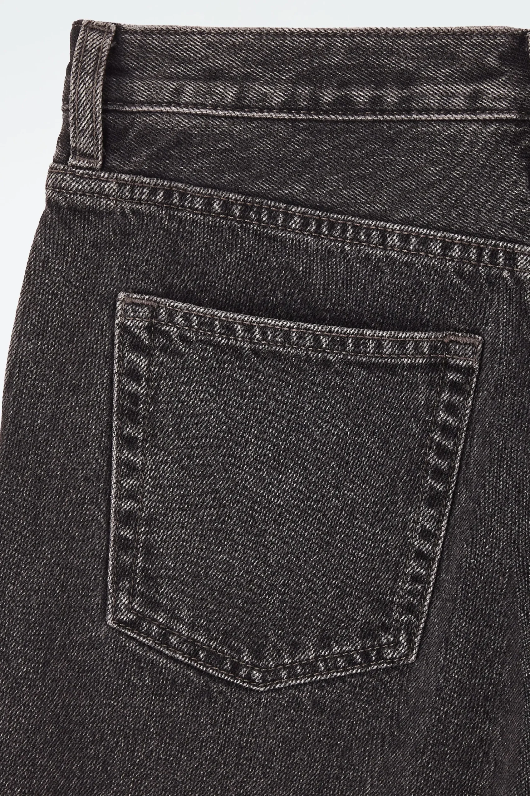 Damen COS Jeans | Hosen*ARCH SCHMAL ZULAUFENDE JEANS
