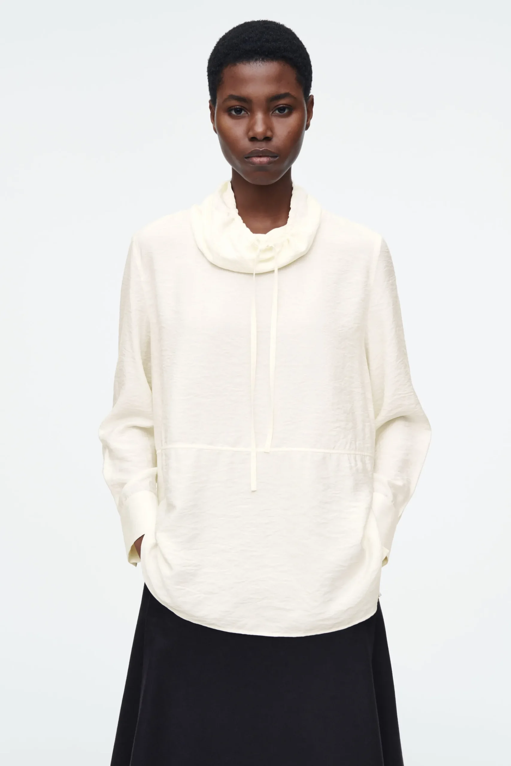 Damen COS Hemden & Blusen | Oberteile*BLUSE MIT STEHKRAGEN MIT KORDELZUG