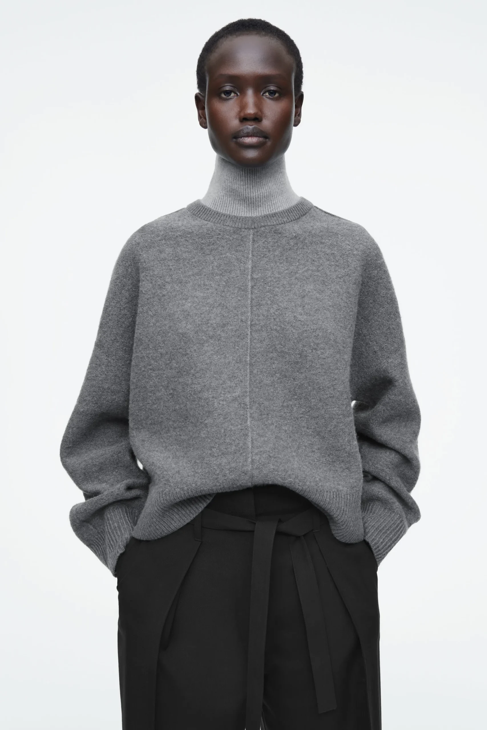 Damen COS Strickmode*COLOUR-BLOCK-WOLLPULLOVER IN LAGEN-OPTIK