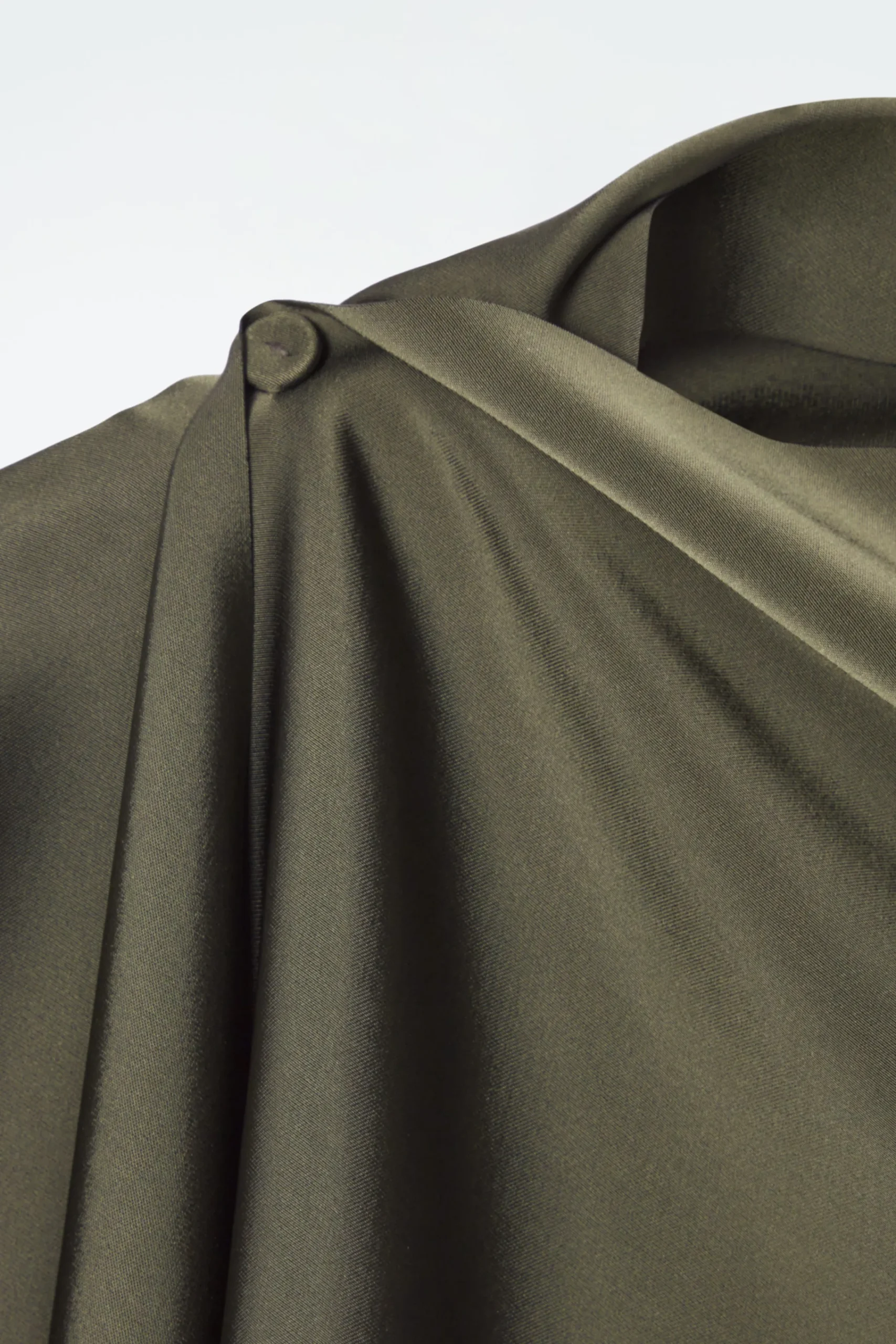Damen COS Kleider*DAS ETUIKLEID MIT SCHALDETAIL