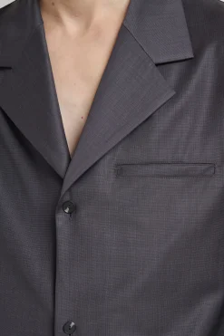 Herren COS Hemden*DAS HEMD MIT ABFALLENDEM REVERS