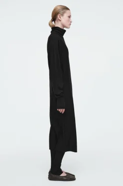 Damen COS Kleider | Strickmode*DAS KLEID AUS MERINOWOLLE MIT STEHKRAGEN