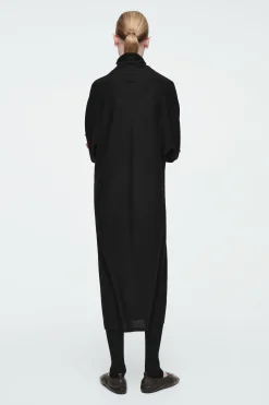 Damen COS Kleider | Strickmode*DAS KLEID AUS MERINOWOLLE MIT STEHKRAGEN