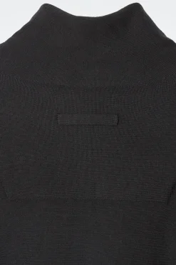 Damen COS Kleider | Strickmode*DAS KLEID AUS MERINOWOLLE MIT STEHKRAGEN