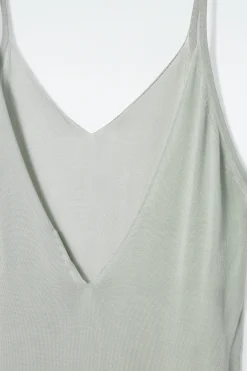 Damen COS Kleider | Strickmode*DAS LEICHTE TRÄGERKLEID AUS STRICK