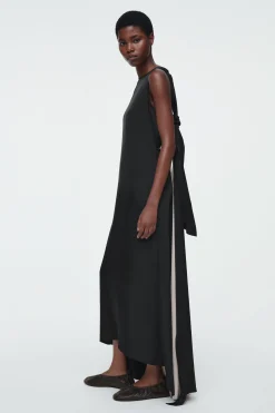 Damen COS Kleider*DAS MAXIKLEID MIT OFFENEM RÜCKEN