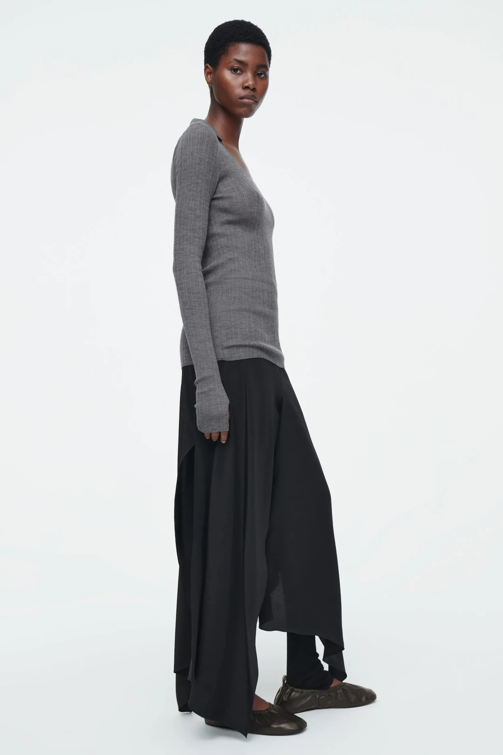 Damen COS Oberteile | Strickmode*DAS MERINOWOLLOBERTEIL MIT OFFENEM KRAGEN