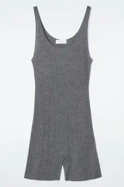 Damen COS Kleider*DER GERIPPTE BODY AUS MERINOWOLLE