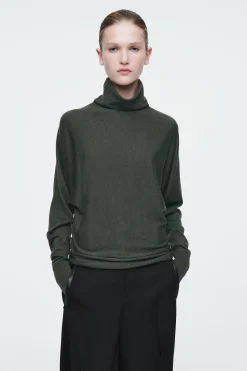 Damen COS Oberteile | Strickmode*DER MERINOWOLLPULLOVER MIT STEHKRAGEN