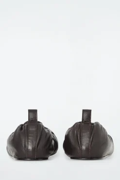 Damen COS Accessoires Aus Leder | Schuhe*DIE BALLERINAS AUS GERAFFTEM LEDER