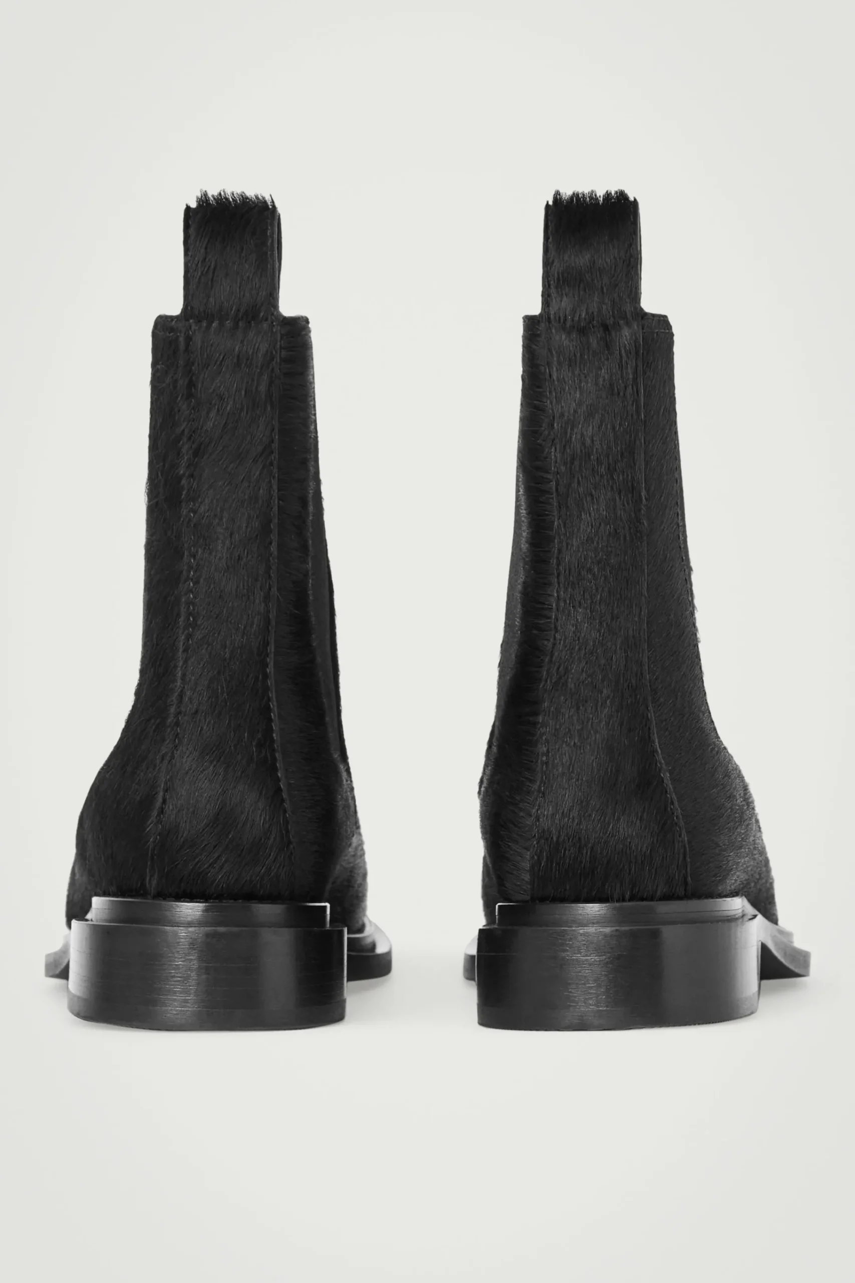 Herren COS Schuhe*DIE CHELSEA-BOOTS AUS PONYHAARLEDER