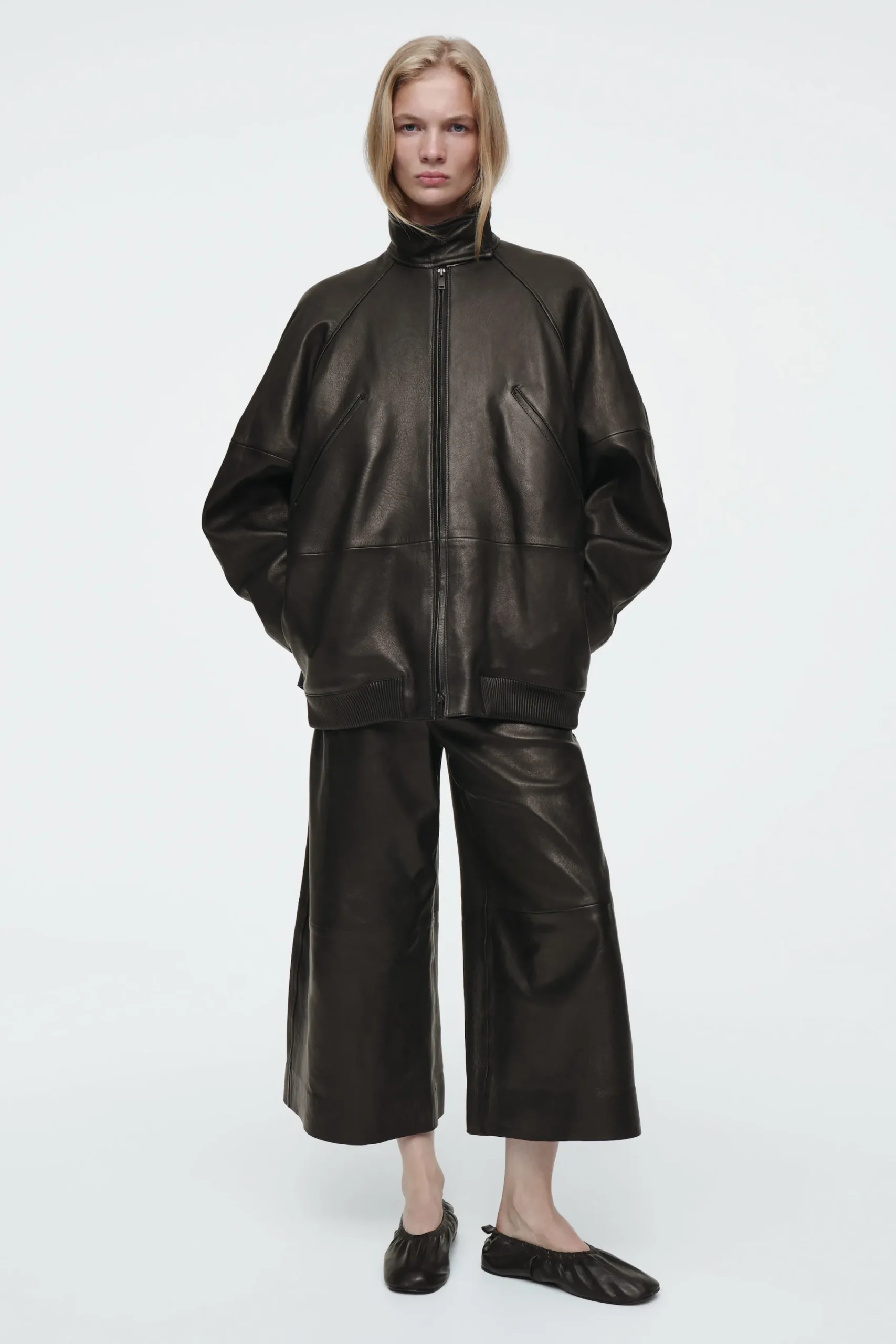 Damen COS Hosen*DIE CULOTTES AUS LEDER MIT BARREL-BEIN
