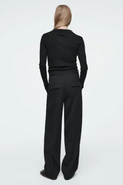 Damen COS Hosen*DIE ELEGANTE HOSE MIT BARREL-BEIN