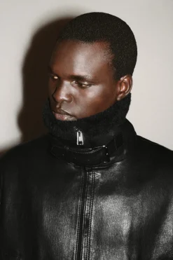 Herren COS Mäntel & Jacken*DIE LEDERJACKE MIT LAMMFELLBESATZ