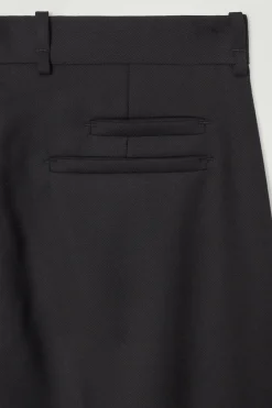 Herren COS Anzüge | Hosen*DIE SCHMAL ZULAUFENDE HOSE MIT UMSCHLAG