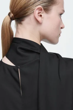Damen COS Hemden & Blusen | Oberteile*DIE SEIDENBLUSE MIT SCHALDETAIL
