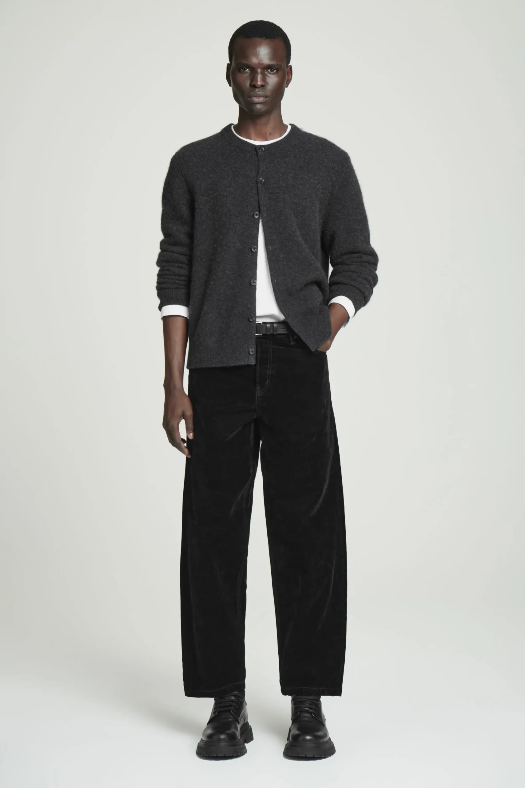 Herren COS Jeans | Hosen*DOME JEANS AUS SAMT MIT GERADEM BEIN