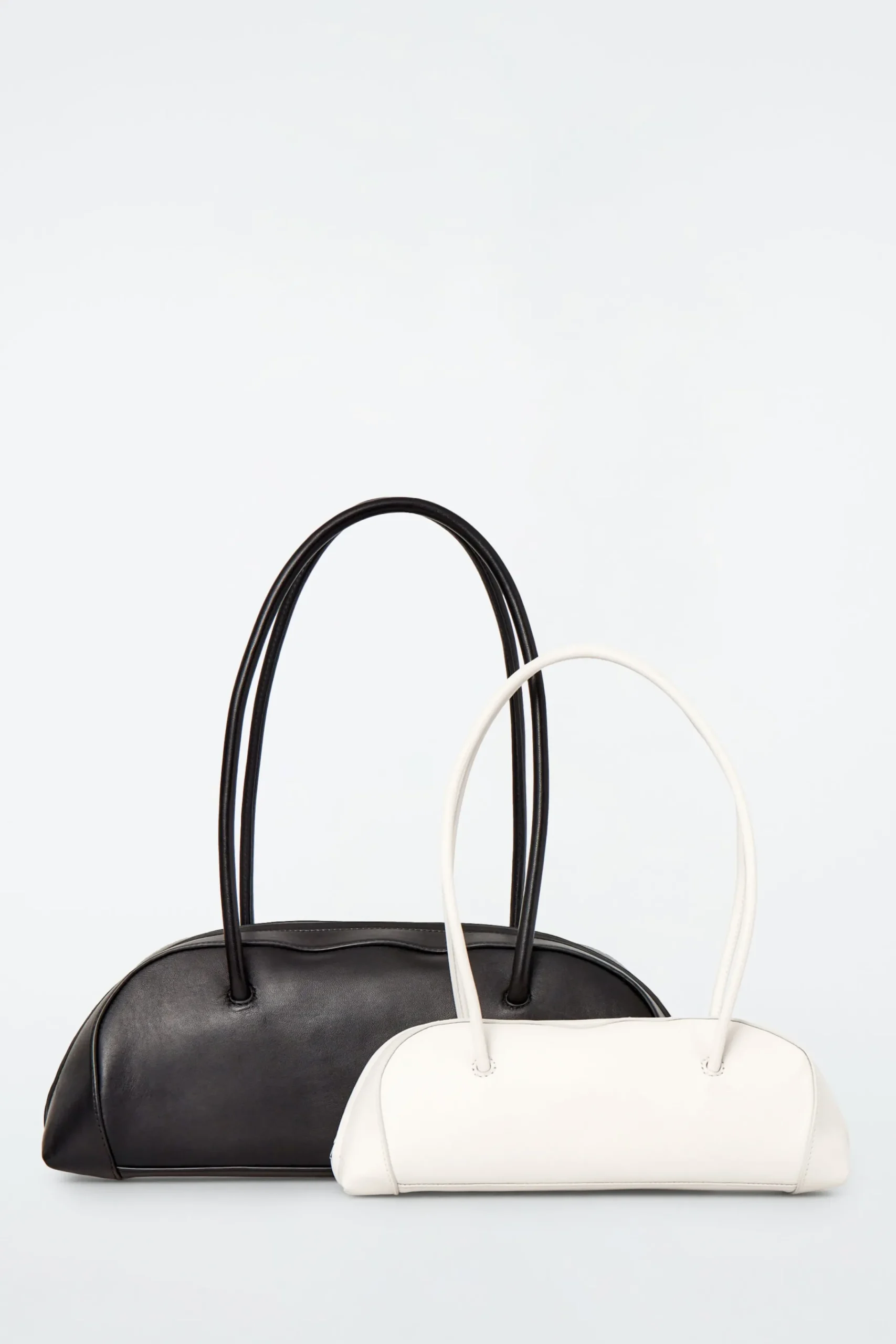 Damen COS Taschen*EASTSIDE KLEINE BOWLINGTASCHE – LEDER