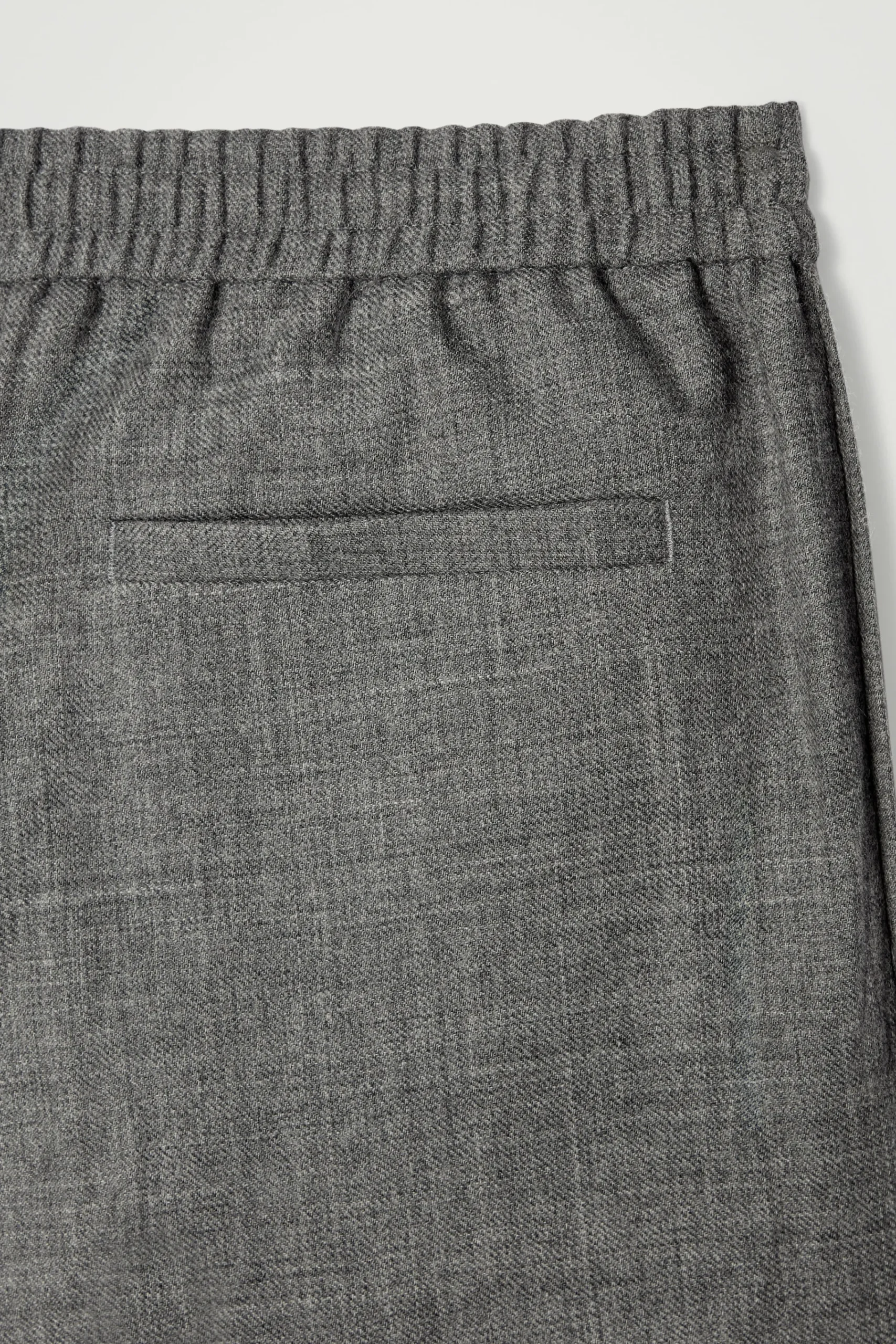 Herren COS Hosen*ELEGANTE TRAININGSHOSE AUS WOLLFLANELL