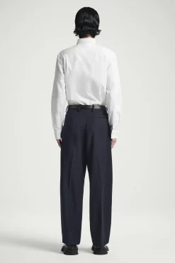Herren COS Hemden*ELEGANTES BAUMWOLLHEMD MIT NORMALER PASSFORM