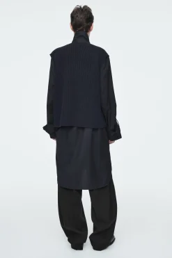 Damen COS Strickmode*GERIPPTE UTILITY-WESTE AUS MERINOWOLLE