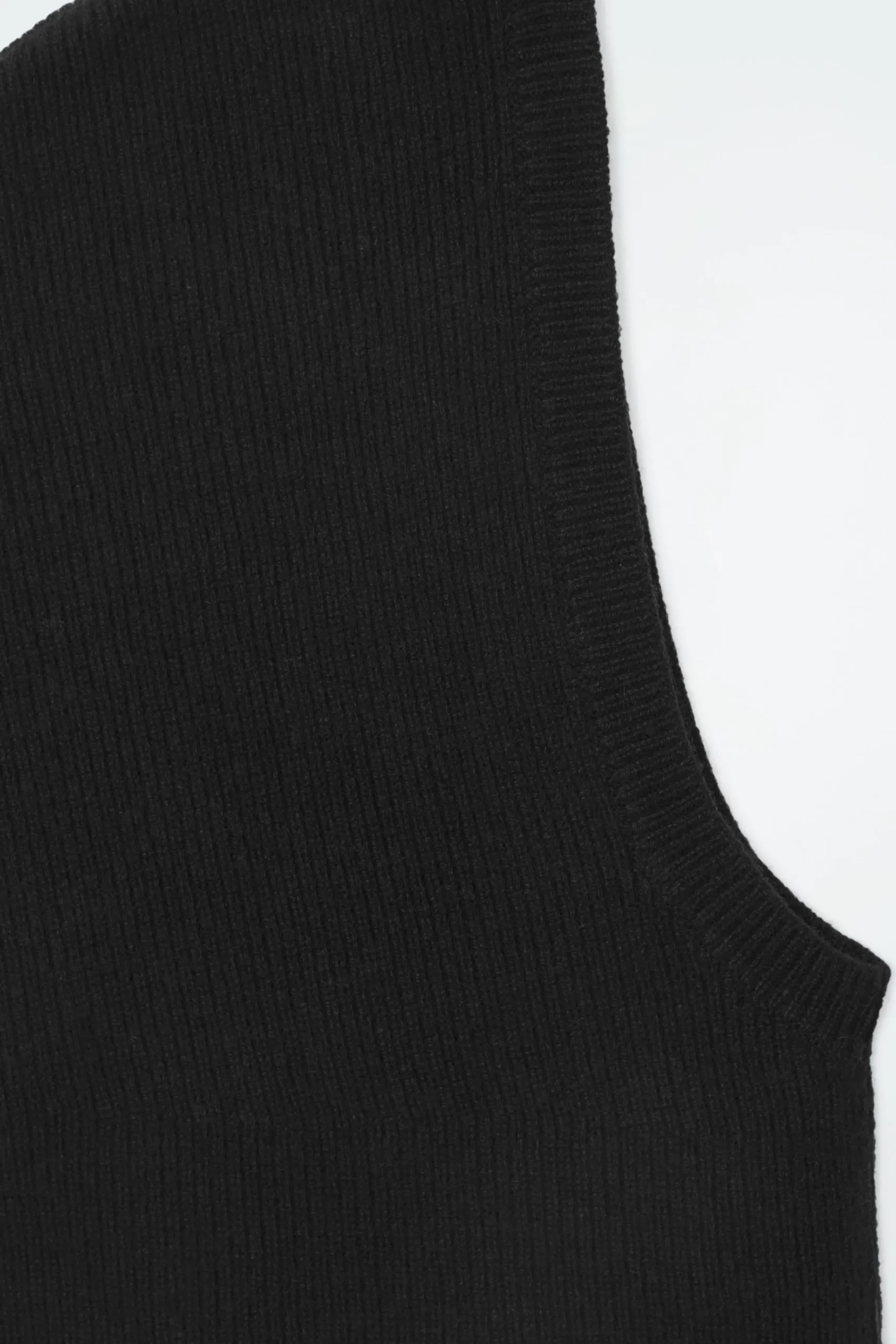 Damen COS Mützen, Schals & Handschuhe*GERIPPTER KAPUZENSCHAL AUS WOLL-KASCHMIR-MIX