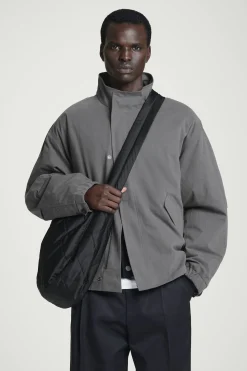 Herren COS Taschen & Portemonnaies*GESTEPPTE UMHÄNGETASCHE AUS NYLON