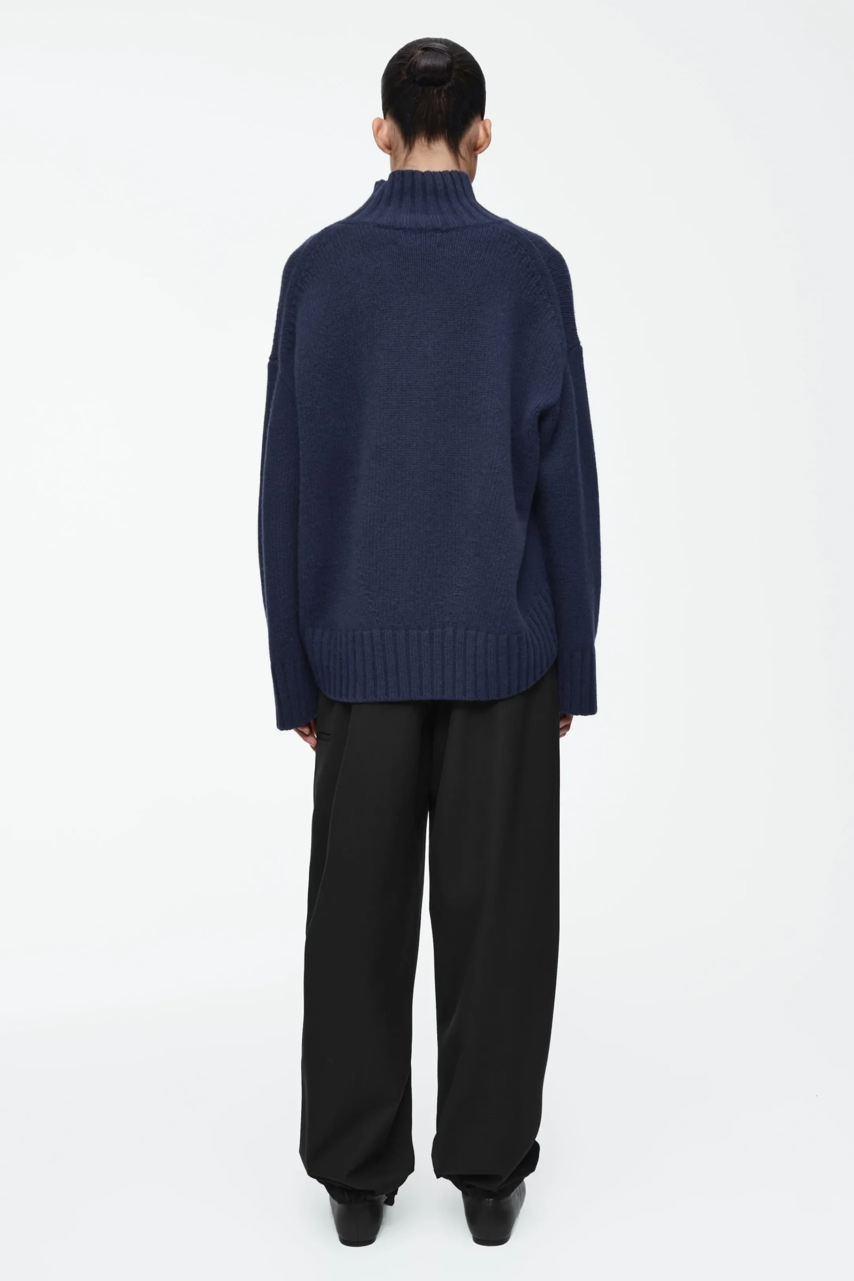 Damen COS Kaschmir | Strickmode*GROBSTRICKPULLOVER AUS KASCHMIR MIT ROLLKRAGEN