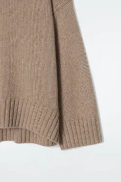 Damen COS Strickmode | Kaschmir*GROBSTRICKPULLOVER AUS KASCHMIR MIT ROLLKRAGEN