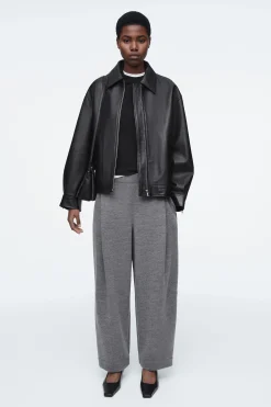 Damen COS Hosen*HOSE AUS KOCHWOLLE MIT BARREL-BEIN