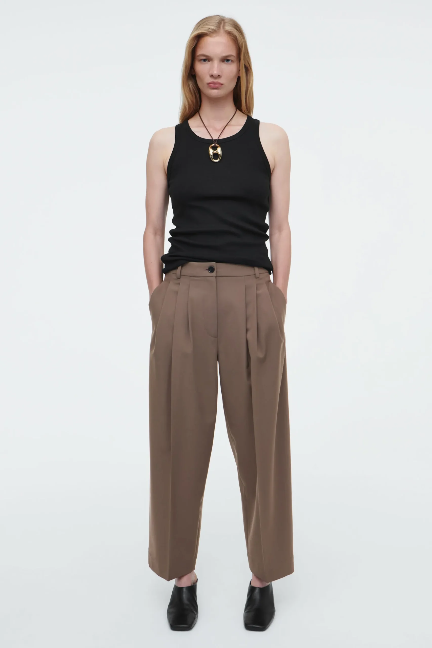 Damen COS Hosen*HOSE AUS WOLL-MIX MIT BARREL-BEIN UND FALTEN