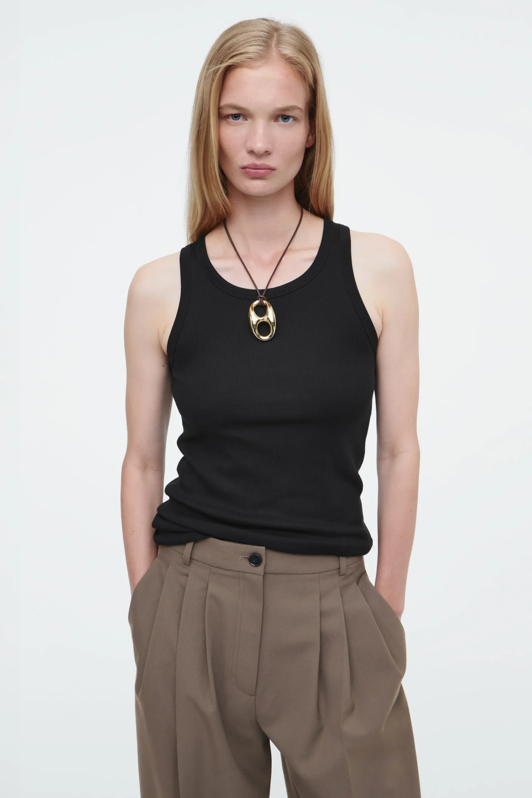 Damen COS Hosen*HOSE AUS WOLL-MIX MIT BARREL-BEIN UND FALTEN