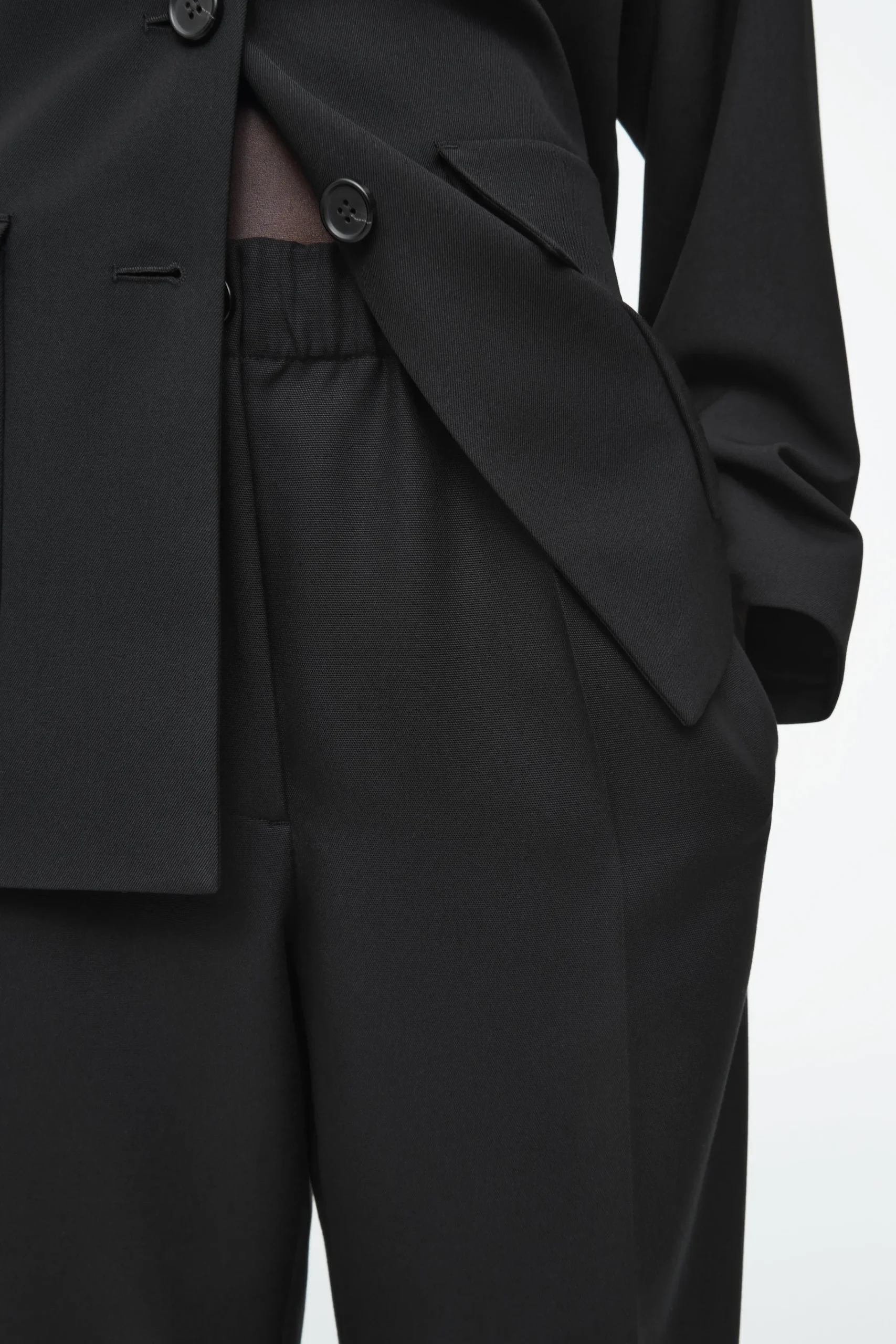 Damen COS Hosen*HOSE MIT GERADEM BEIN UND ELASTISCHEM BUND