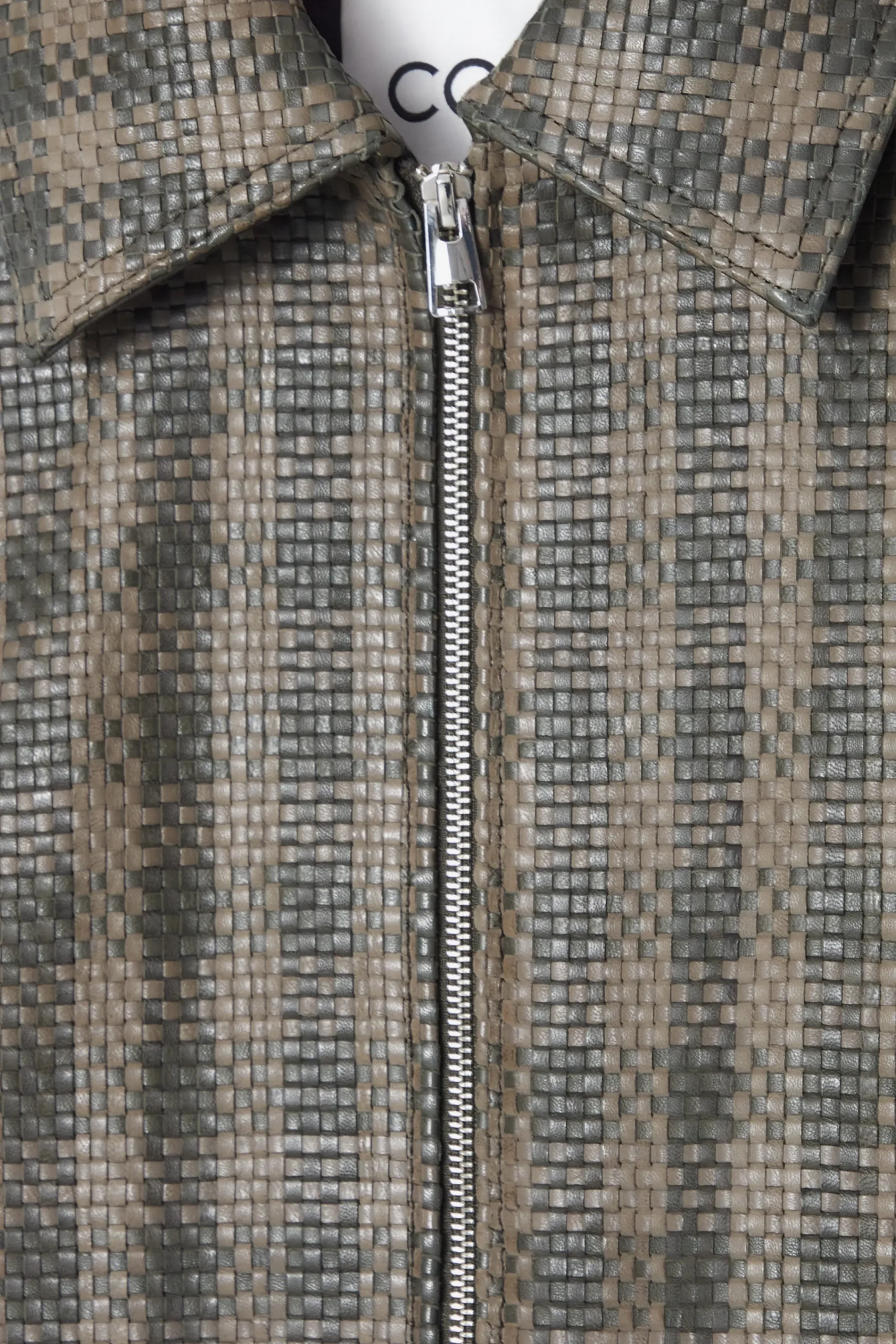 Damen COS Mäntel & Jacken*KARIERTE JACKE AUS GEFLOCHTENEM LEDER