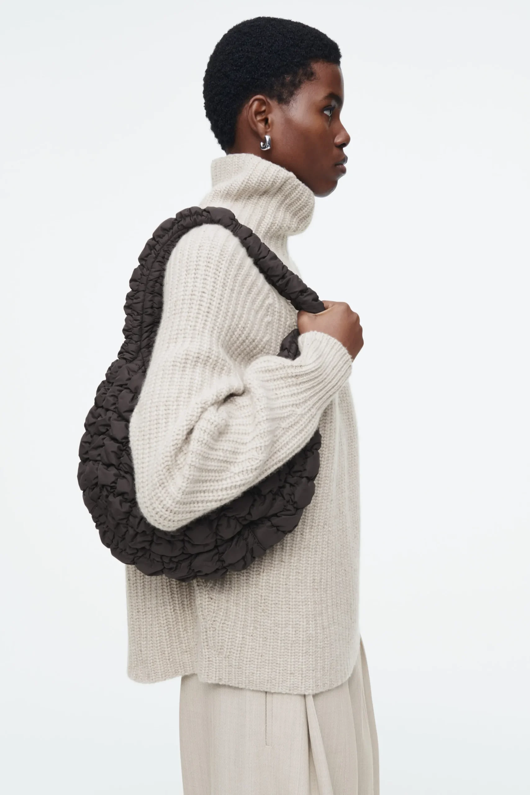 Damen COS Taschen*KLEINE GESTEPPTE TASCHE