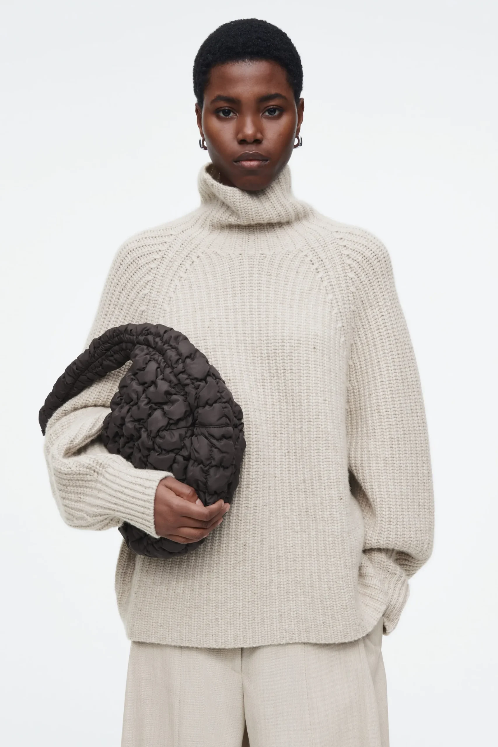 Damen COS Taschen*KLEINE GESTEPPTE TASCHE
