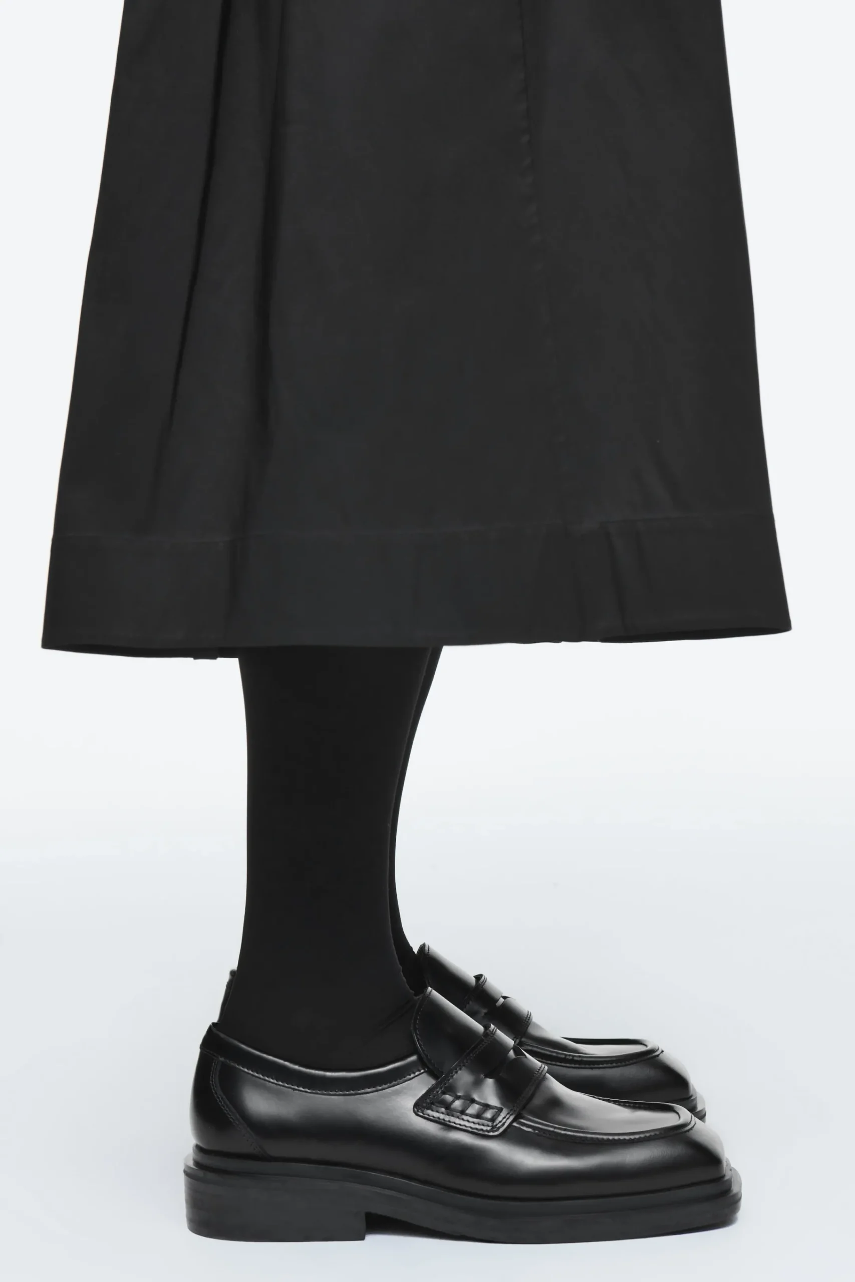 Damen COS Accessoires Aus Leder | Schuhe*LOAFERS AUS LEDER MIT KARREEFÖRMIGER ZEHENPARTIE