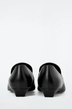 Damen COS Accessoires Aus Leder | Schuhe*LOAFERS AUS LEDER MIT KITTEN-HEEL UND FRANSEN