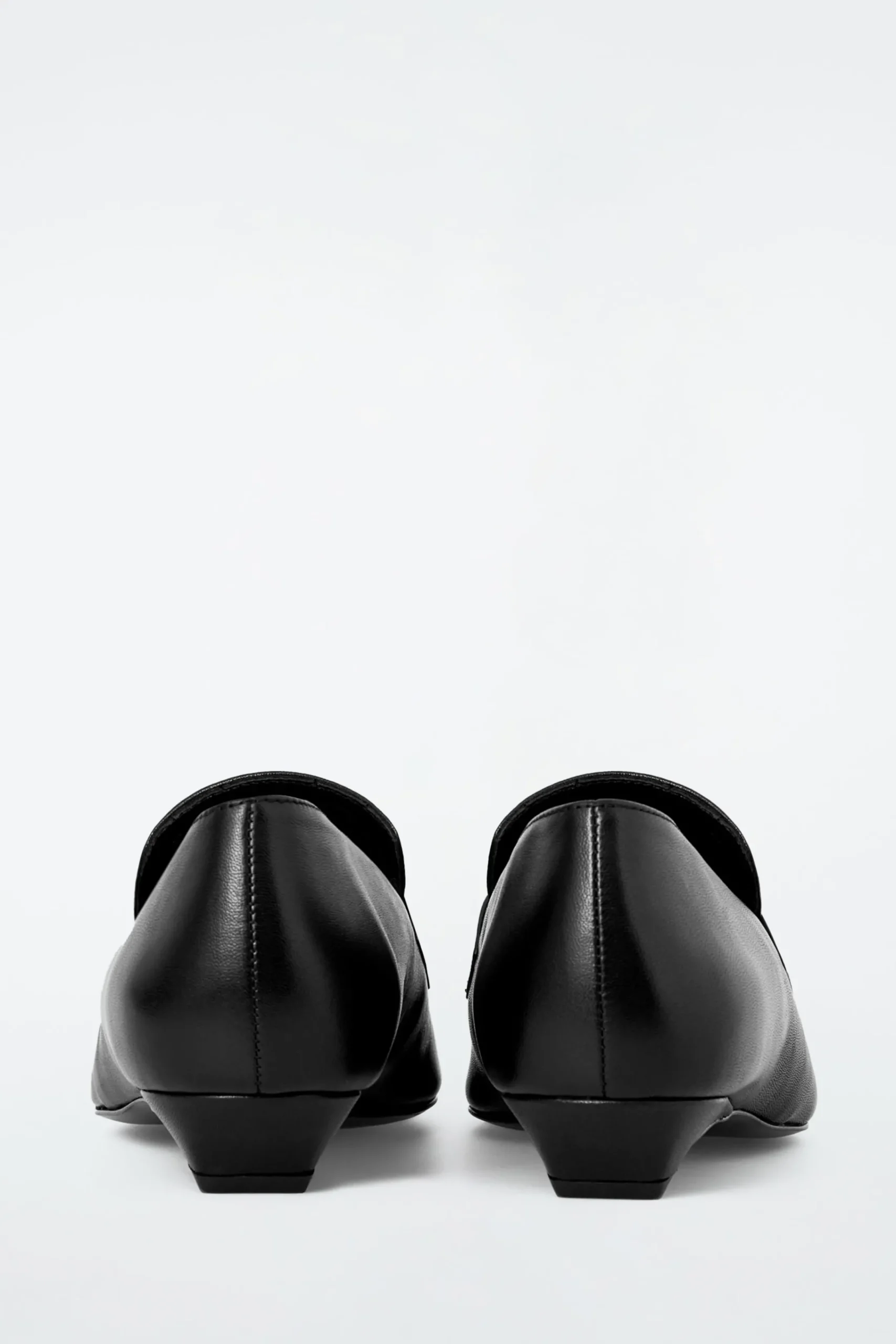 Damen COS Accessoires Aus Leder | Schuhe*LOAFERS AUS LEDER MIT KITTEN-HEEL UND FRANSEN