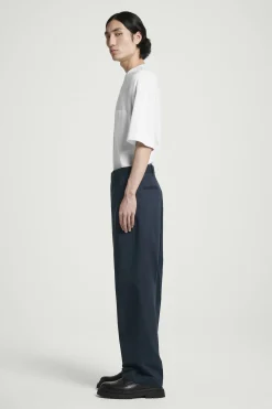 Herren COS Hosen*LOCKERE CHINOHOSE MIT GERADEM BEIN