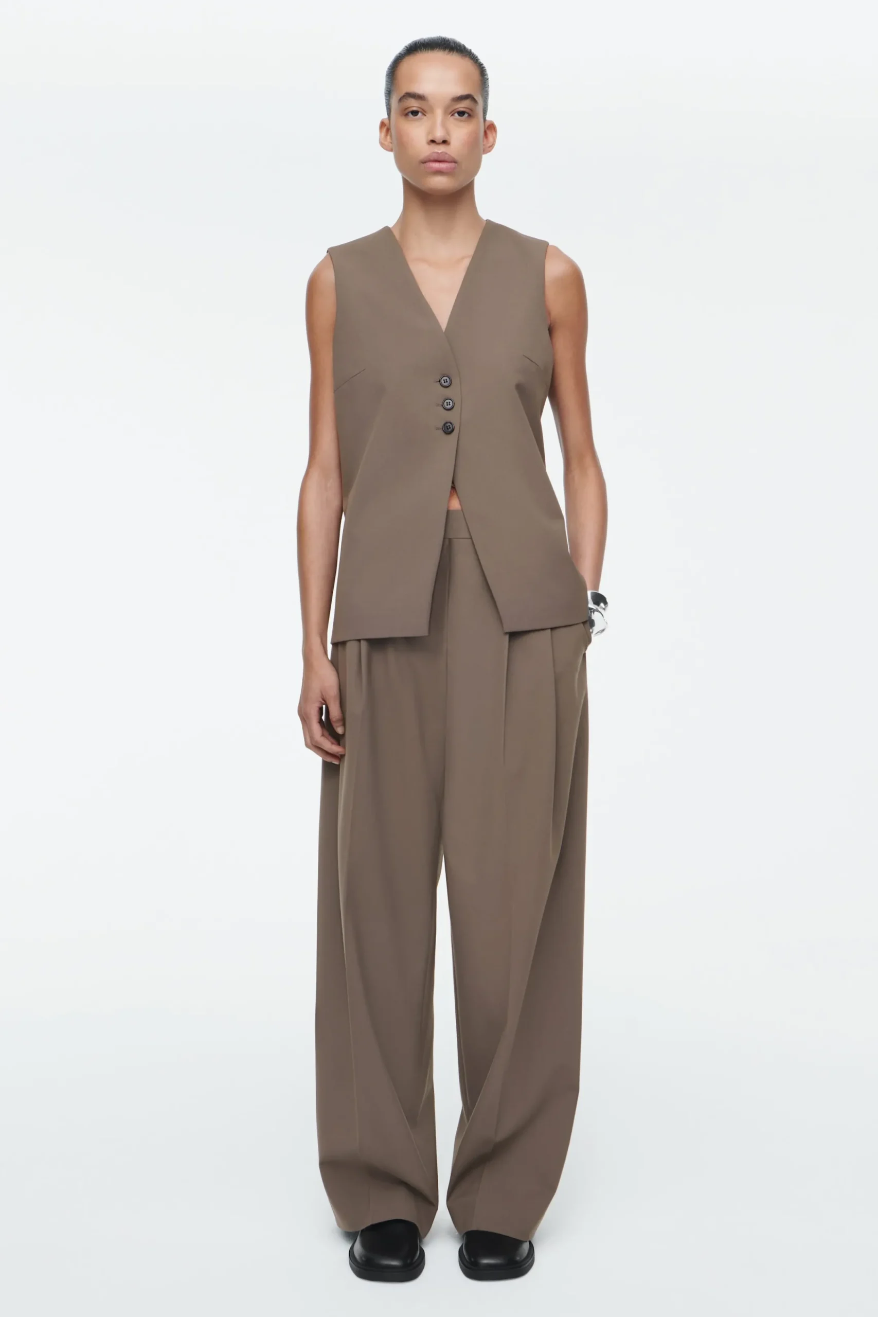 Damen COS Hosen*LOCKERE HOSE AUS TWILL MIT WEITEM BEIN