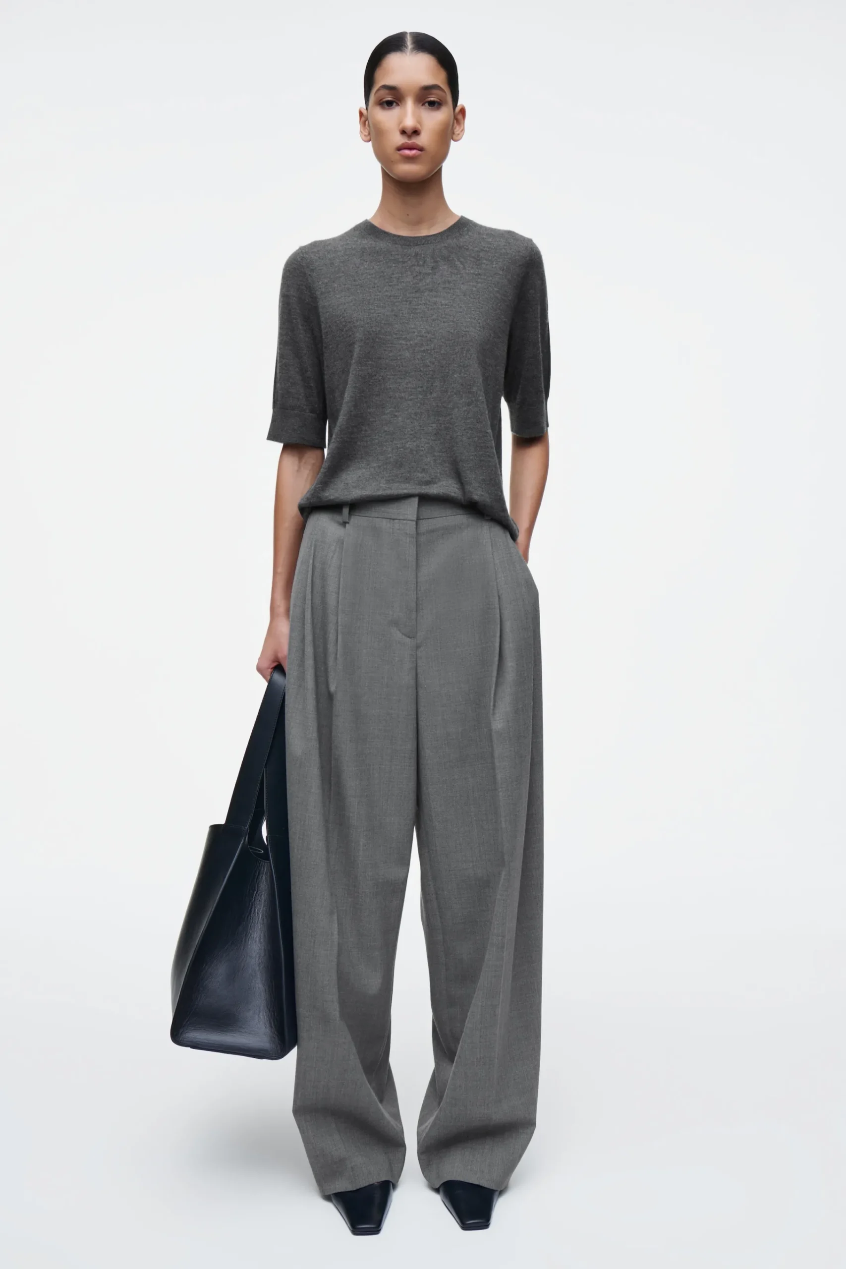 Damen COS Hosen*LOCKERE HOSE AUS TWILL MIT WEITEM BEIN