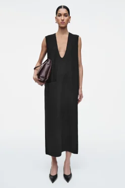 Damen COS Kleider | Strickmode*MIDIKLEID AUS GEKOCHTER WOLLE